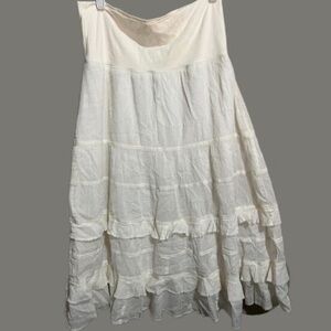 Ann Taylor Loft Petite ruffled maxi Skirt size Medium Petite